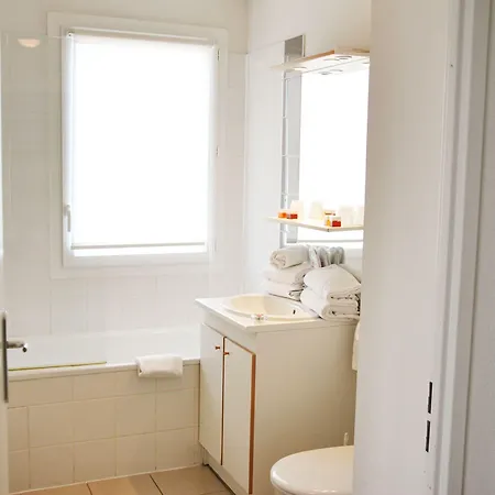 Sejours & Affaires Le Clos Beaumois Aparthotel Caen