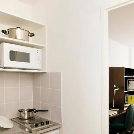 Apartahotel Séjours&affaires Le Clos Beaumois Caen