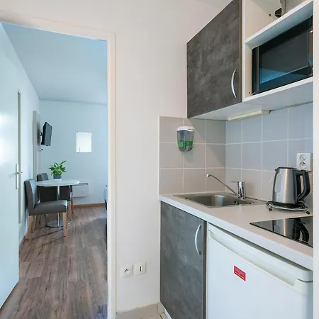 セジュール＆アフェール ル クロ ボーモワ アパートホテル カーン