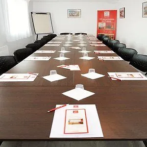 Sejours & Affaires Le Clos Beaumois Aparthotel