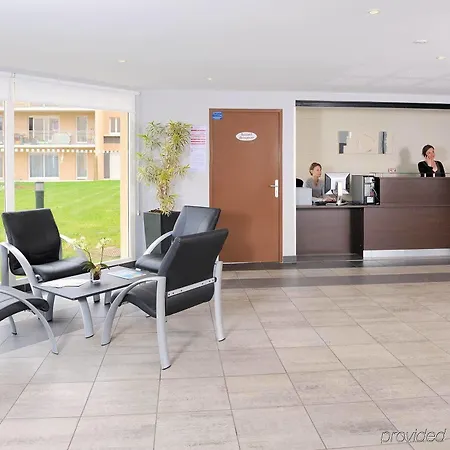 Sejours & Affaires Le Clos Beaumois Lejlighedshotel Caen