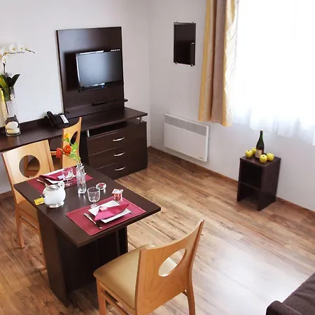 Lejlighedshotel Sejours & Affaires Le Clos Beaumois 2*