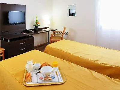 セジュール＆アフェール ル クロ ボーモワ 2* カーン