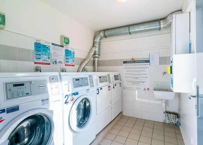 Sejours & Affaires Le Clos Beaumois Апарт-готель